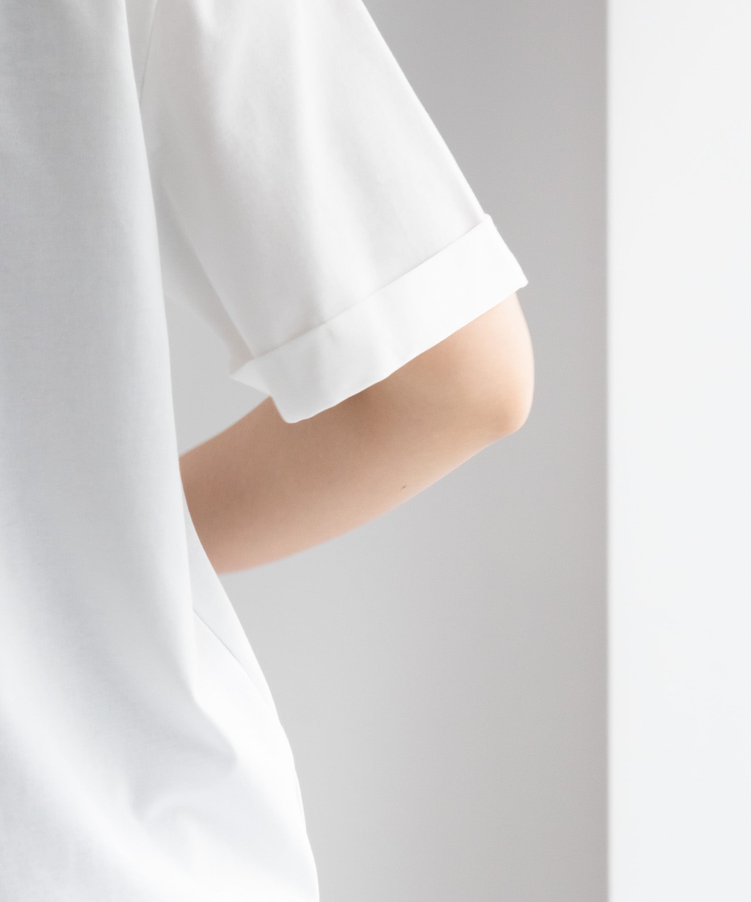 マックハウス Mac-House SARARI サラリ NAVY クール＆UVカットTシャツ 115426760 （ベージュ） ベージュ