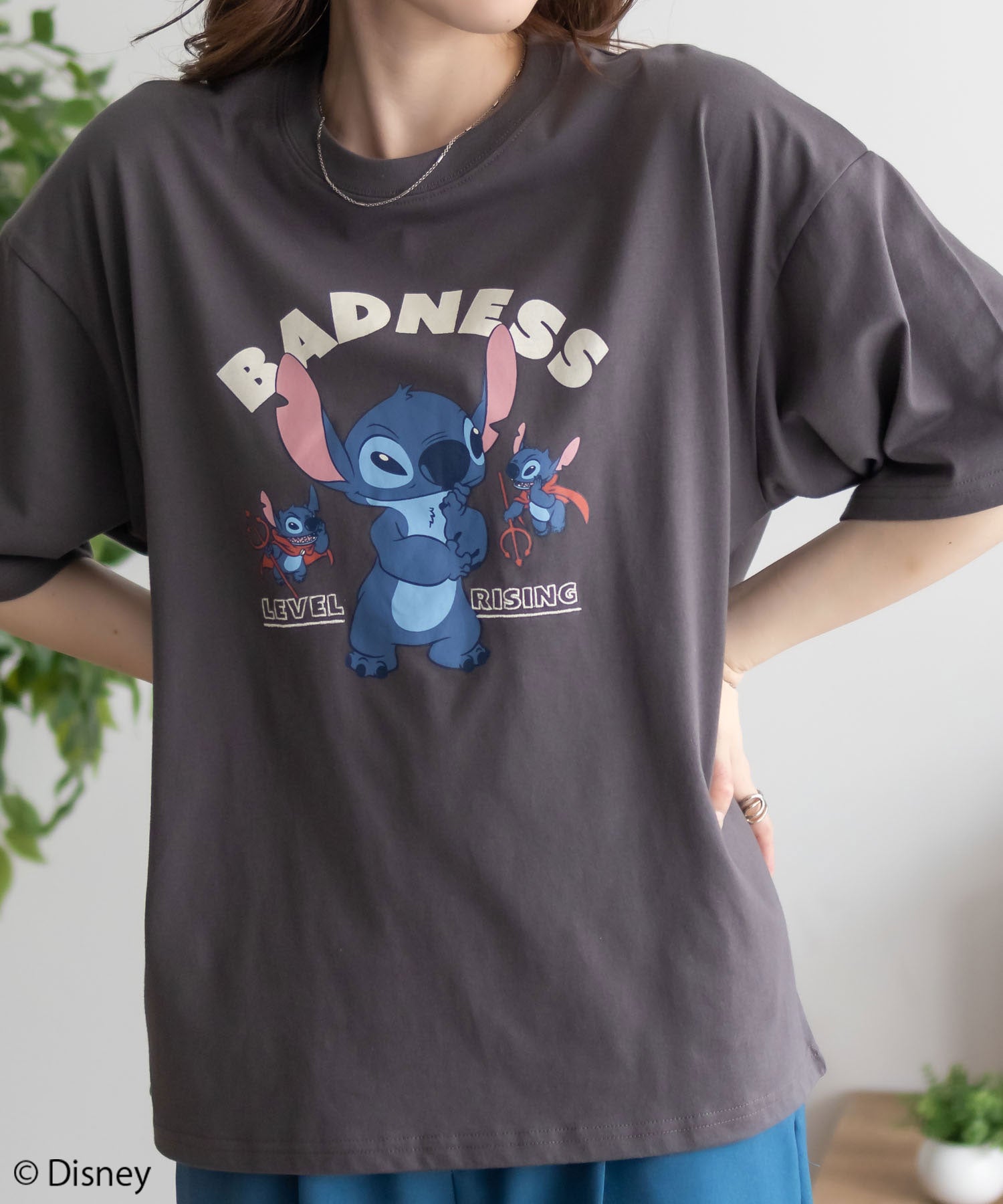 マックハウス Mac-House Disney スティッチ / プリント刺繍Tシャツ （オフホワイト） オフホワイト
