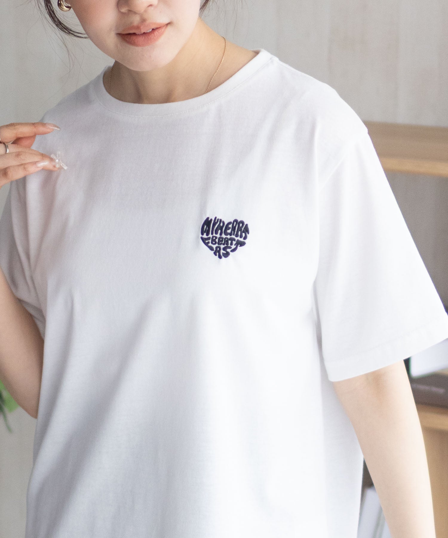 マックハウス Mac-House nAvy ハートロゴ刺繍Tシャツ （チャコール） チャコール