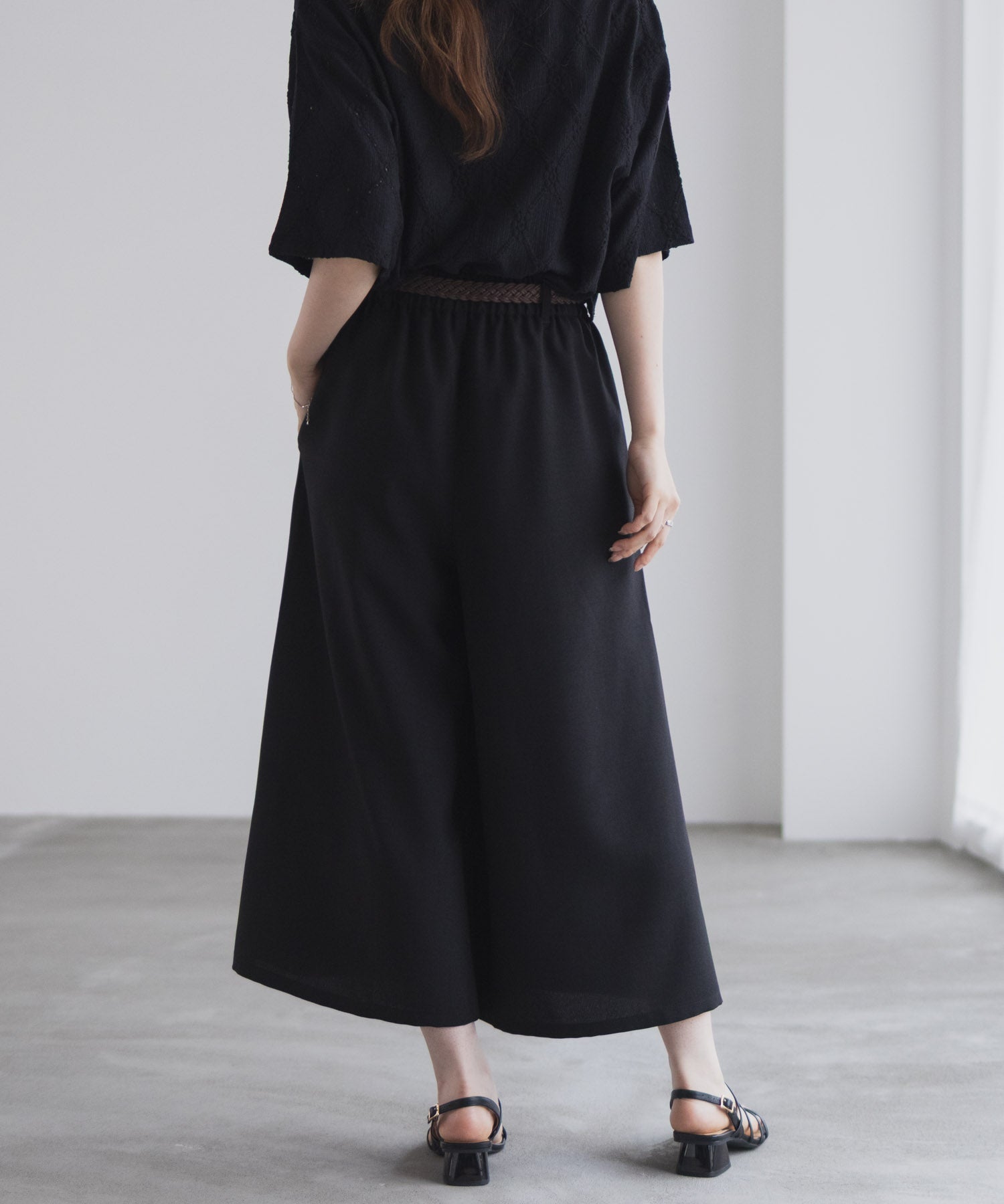 マックハウス Mac-House nAvy ベルト付きワイドクロップドパンツ （ブラック） ブラック
