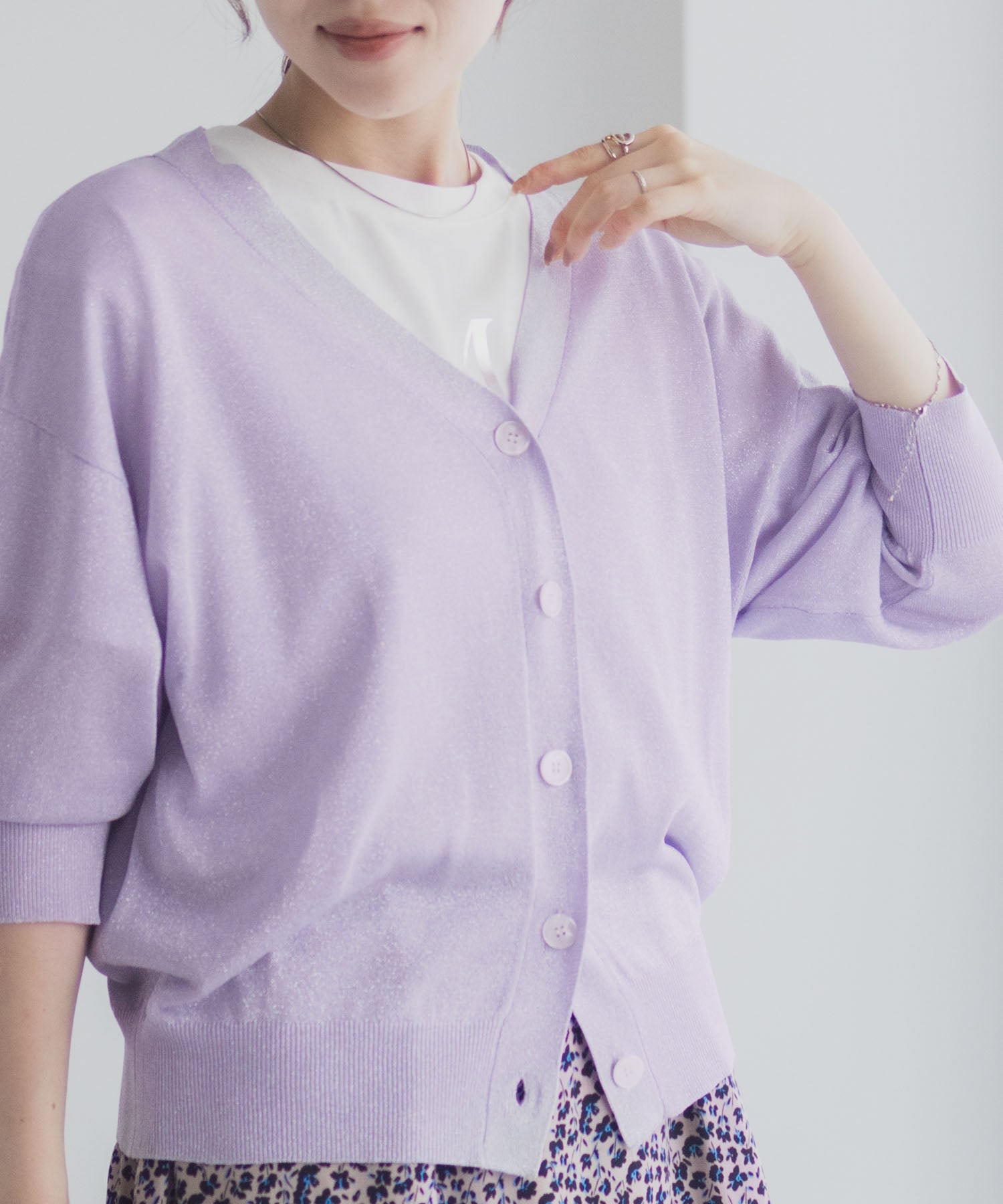 マックハウス Mac-House ラメVネックカーディガン （グレージュ） グレージュ