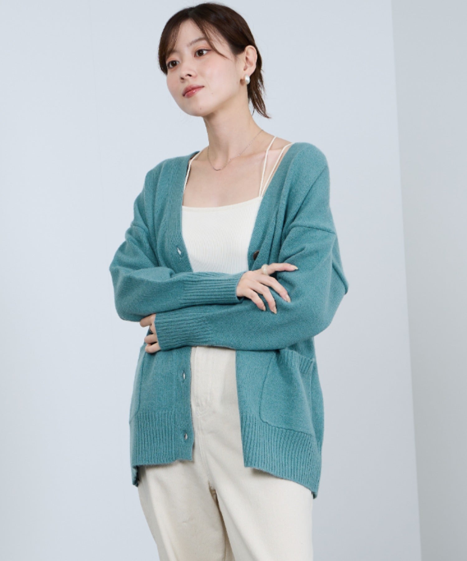 マックハウス Mac-House nAvy もちり もちもち 洗えるニット Vネックカーディガン （チャコール） チャコール