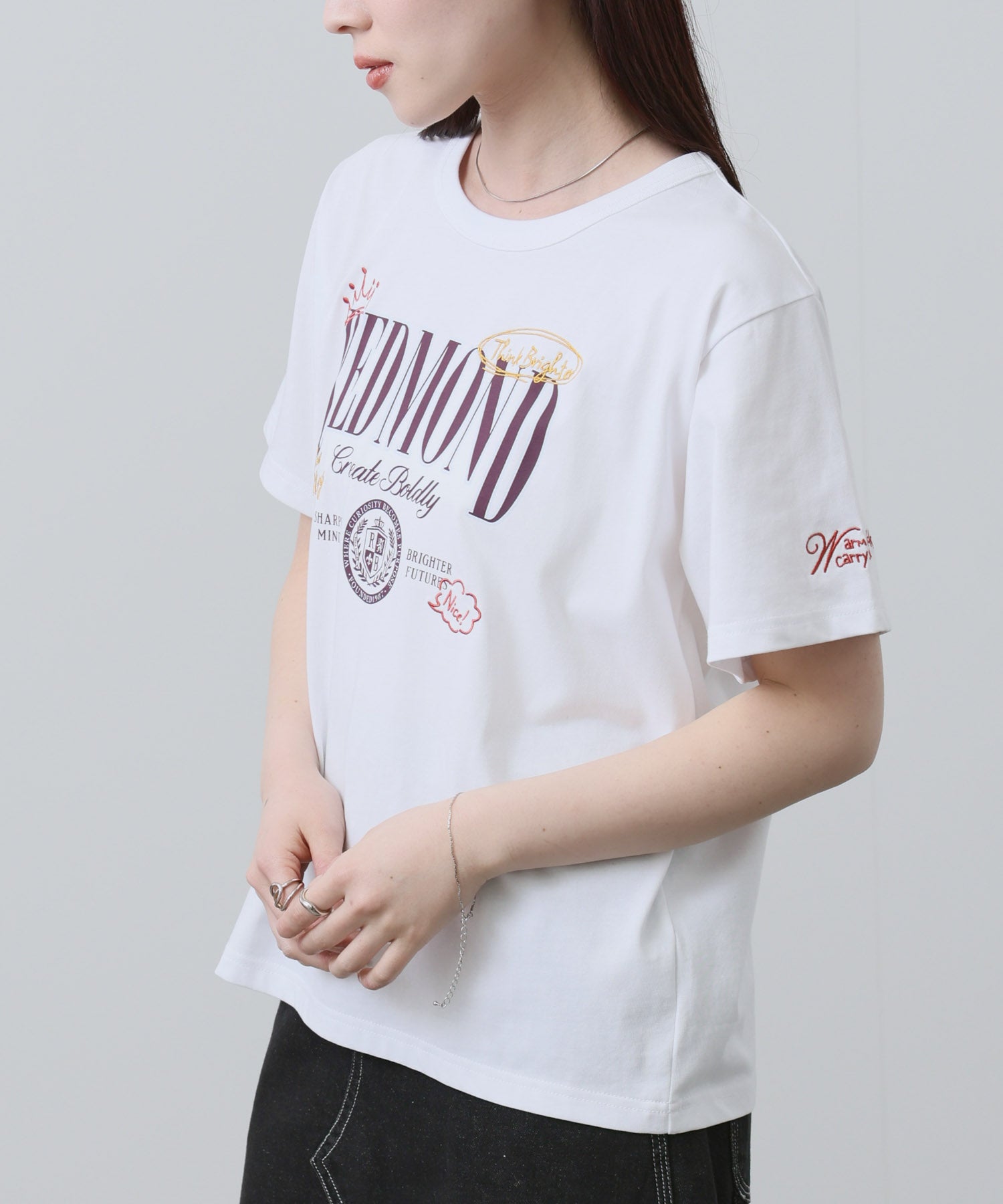 マックハウス Mac-House ベーシックプリントTシャツ （オフホワイト×フラワー刺繍） オフホワイト×フラワー刺繍