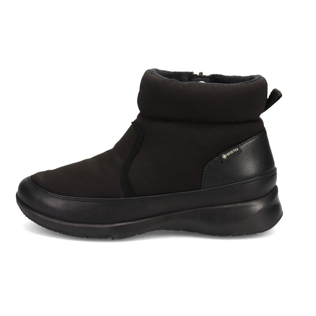 Madras Walk [GORE-TEX] Gore-Tex casual boots with a sporty, cold-weather feel MWL2222