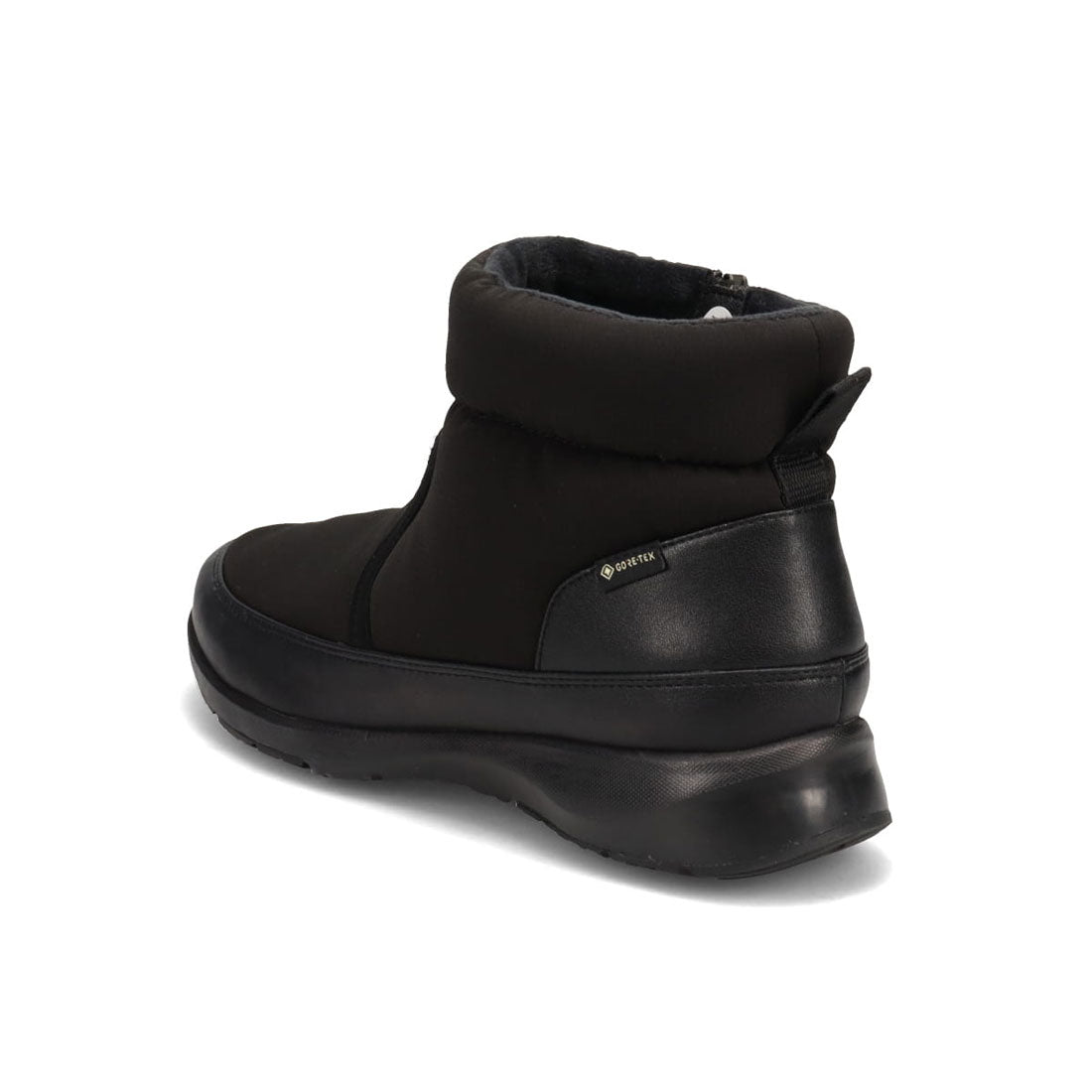 Madras Walk [GORE-TEX] Gore-Tex casual boots with a sporty, cold-weather feel MWL2222