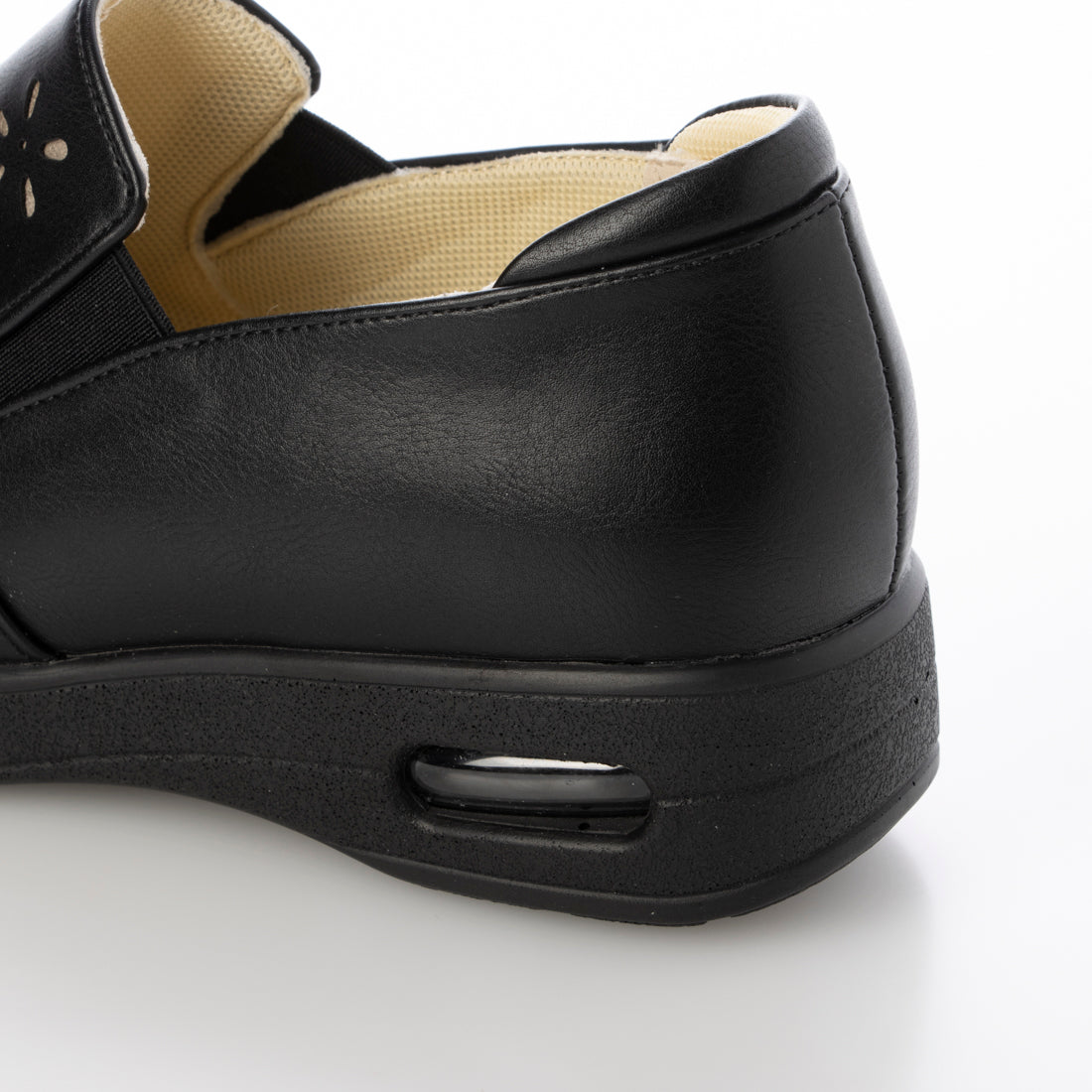 Marika MARIKA 5E Shirring Cutwork Shoes