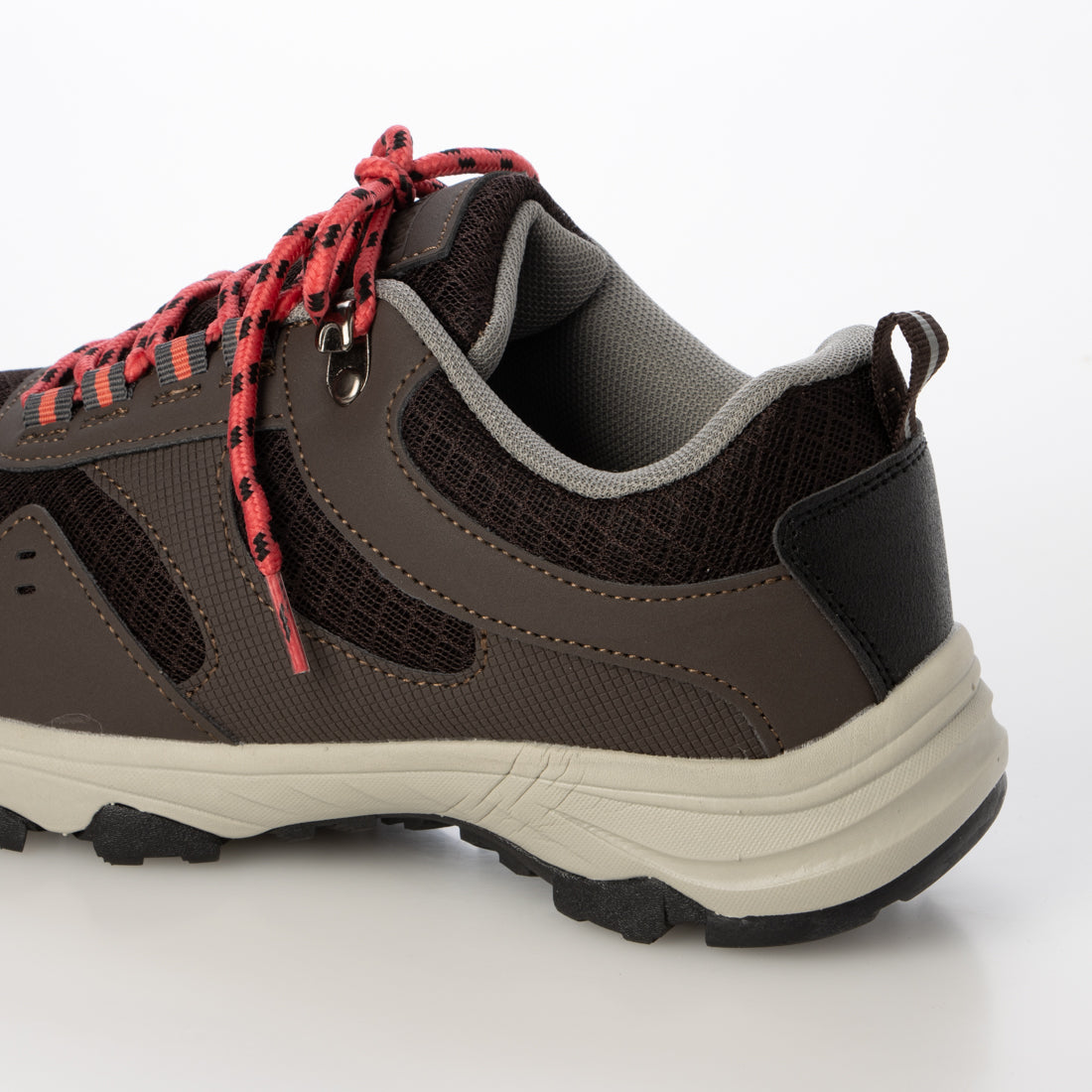 アウトドアスポーツ OUTDOOR SPORTS 軽量防水トレッキングシューズ FKR-1105WP （ブラウン） ブラウン
