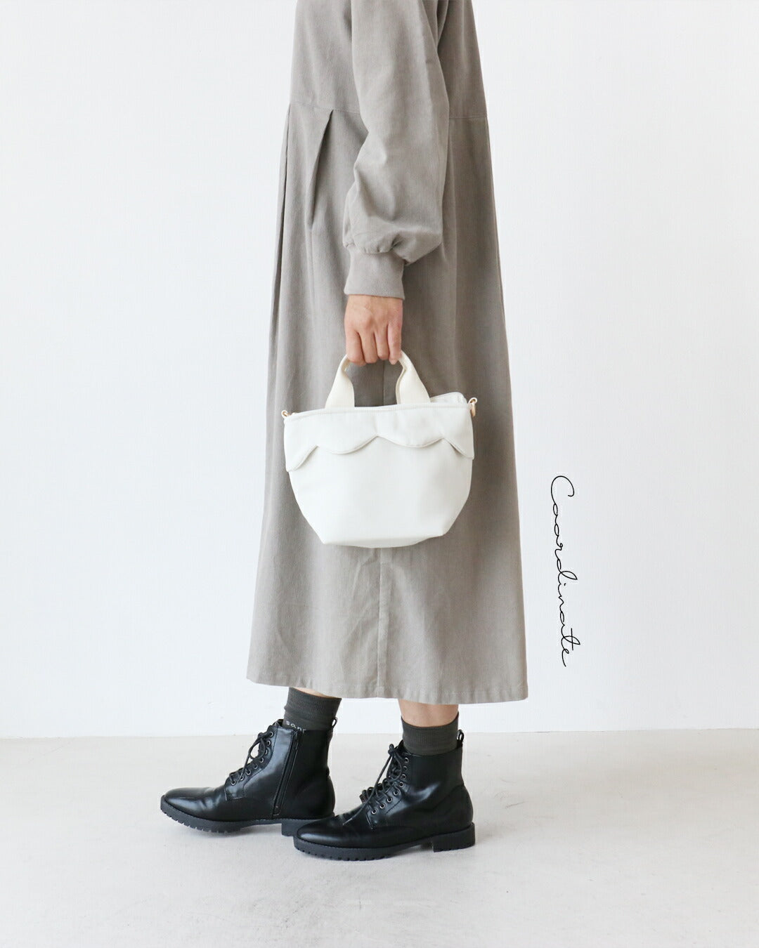 サンポクシェル sanpo kuschel 大人可愛くて優秀な花びらトートバッグ （ブラック） ブラック