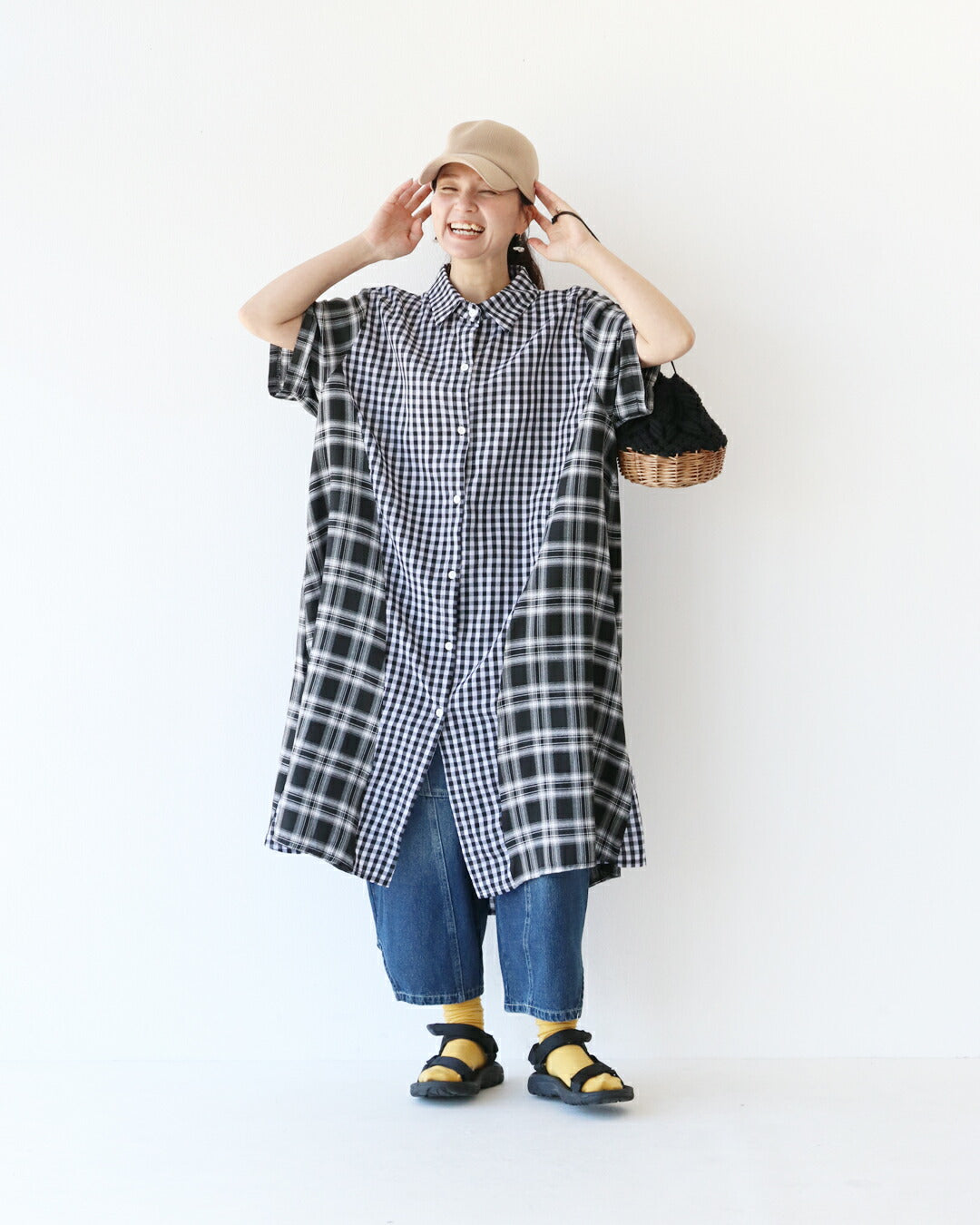 サンポクシェル sanpo kuschel チェックで遊ぶ細見え切替えワンピース （ブラック×ホワイト） ブラック×ホワイト