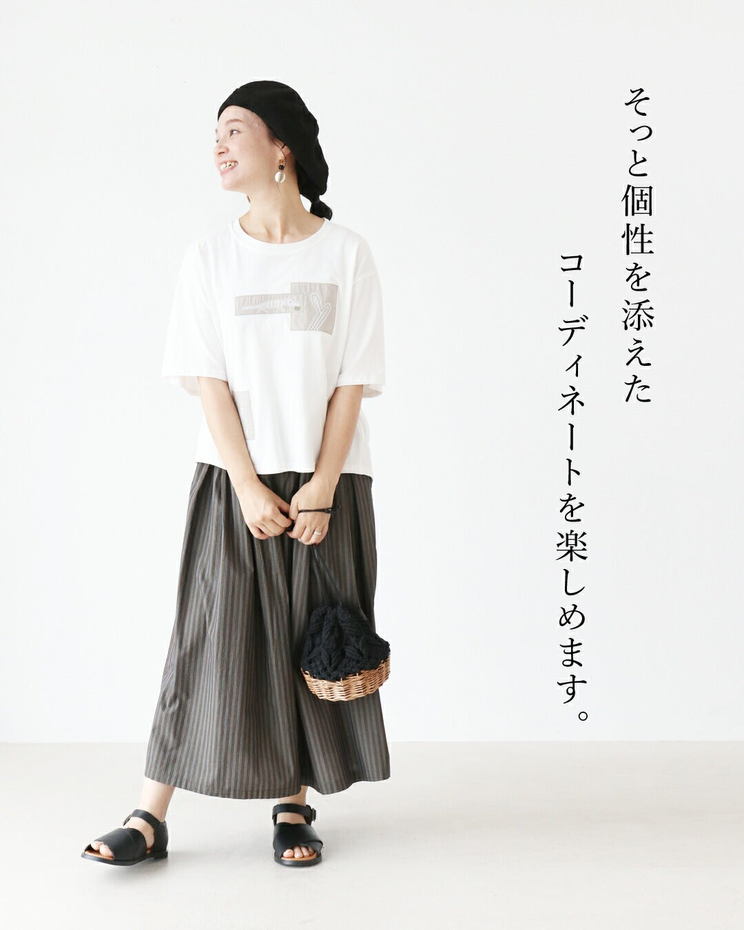 サンポクシェル sanpo kuschel どこか愛おしいモチーフパッチトップス （ホワイト） ホワイト