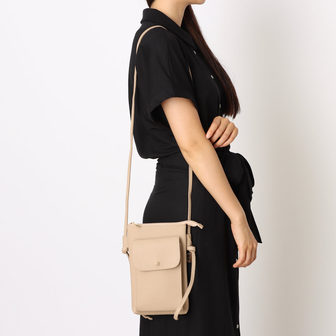 モーヴ mauve フロントフラップポケットスマホショルダー 【Lサイズシリーズ】 （ベージュ） ベージュ