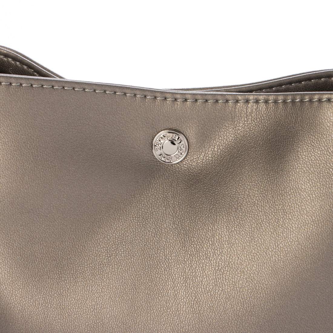 モーヴ mauve 【Lサイズ】柔らかなフェイクレザーのスマホショルダー （ブロンズ） ブロンズ