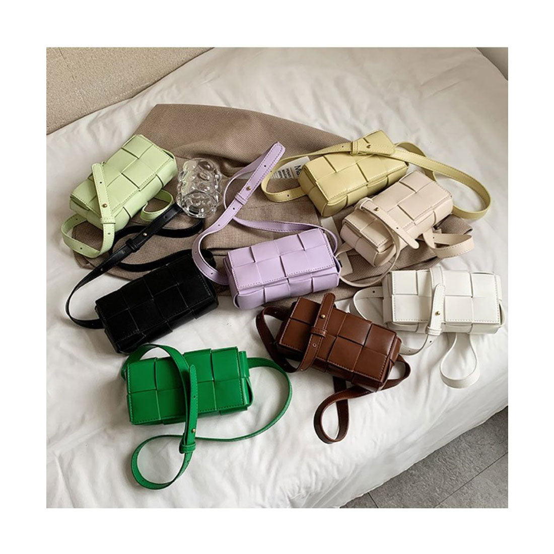 メゾンドラティール maison de LATIR 編み込みレザースクエアミニバッグ ミニショルダー（ブラック） ブラック