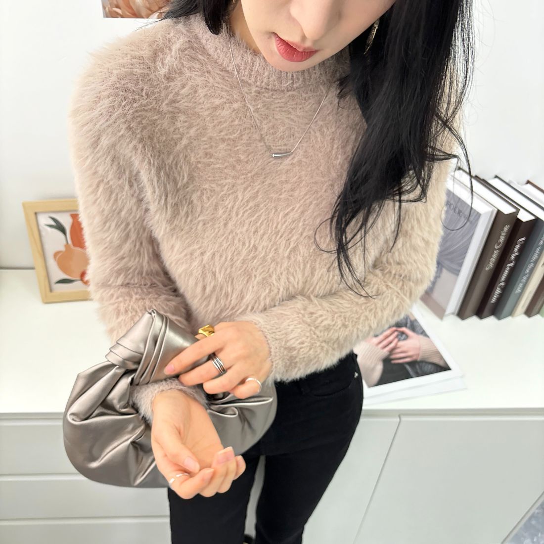 メゾンドラティール maison de LATIR ふわふわショート丈のシャギーニット