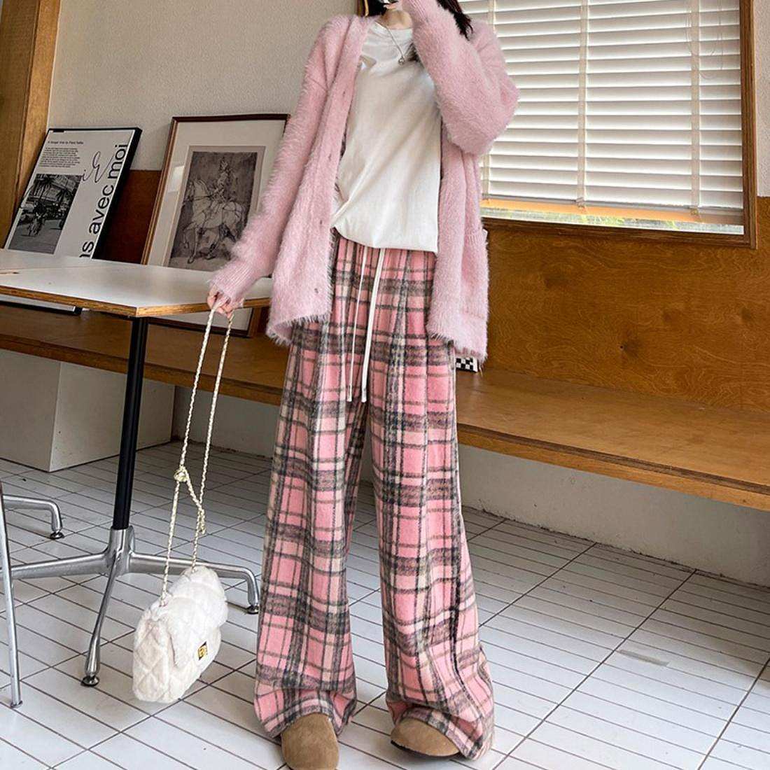 maison de LATIR Warm and Comfortable Checkered Wide Pants