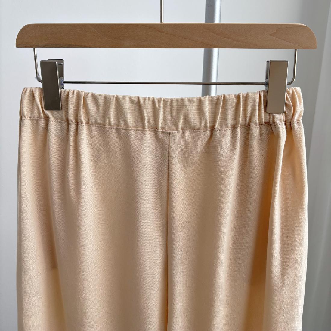 メゾンドラティール maison de LATIR 心地いいイージーパンツ （ホワイト） ホワイト