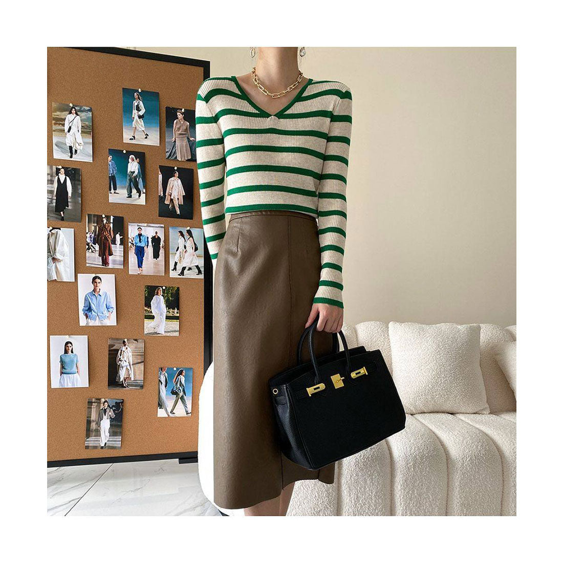 メゾンドラティール maison de LATIR ストライプ柄VネックTシャツ