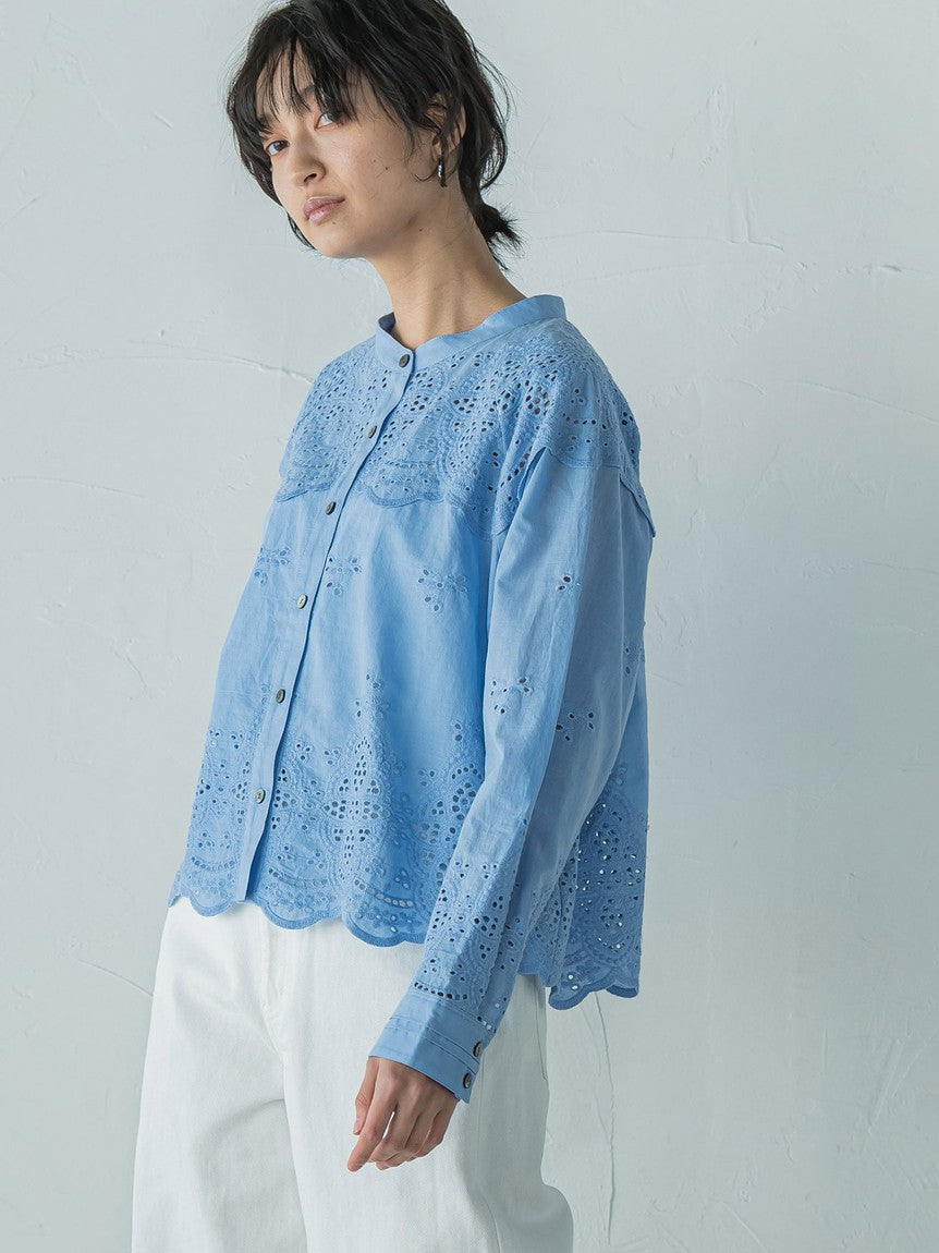 メイソングレイ MAYSON GREY 叶えるスカラップ刺繍クロップドシャツ≪手洗い可能≫ （ブルー） ブルー