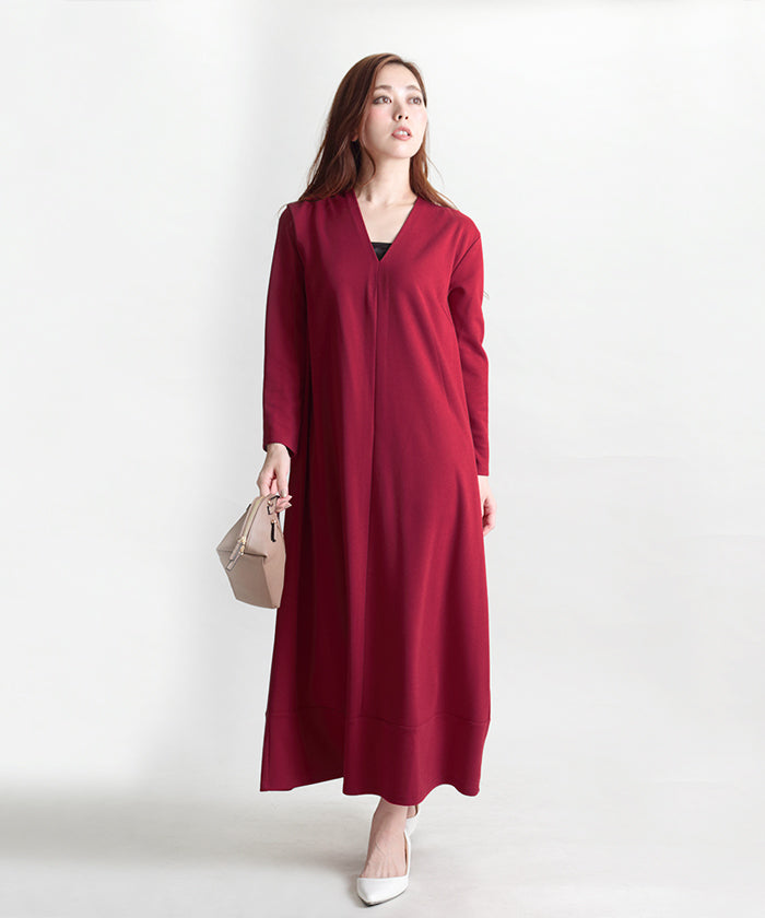 マーサ MARTHA Vネックフレアロングワンピース （ブラック） ブラック