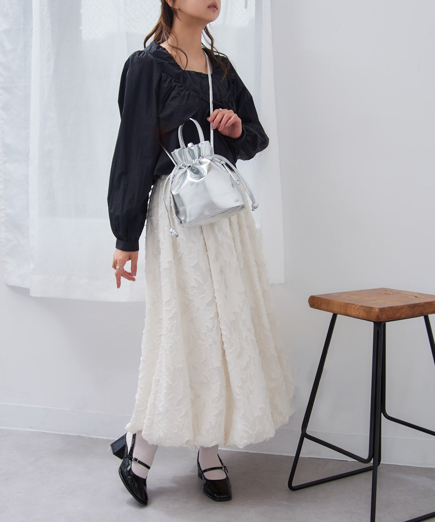 マガジンデモードシュシュ MAGASIN DE MODE Chou Chou メタリック巾着2wayショルダー （シルバー） シルバー