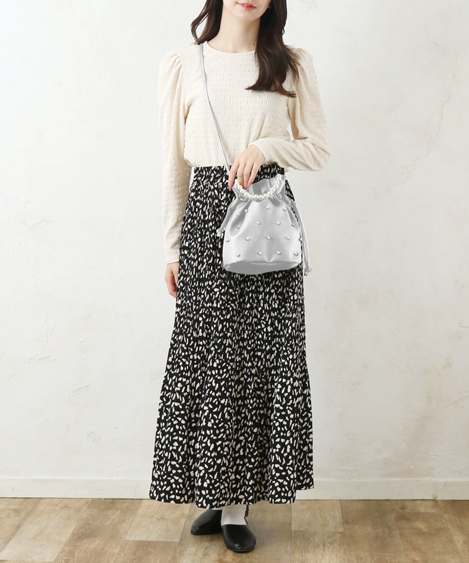マガジンデモードシュシュ MAGASIN DE MODE Chou Chou パール巾着2WAYショルダー （シルバー） シルバー