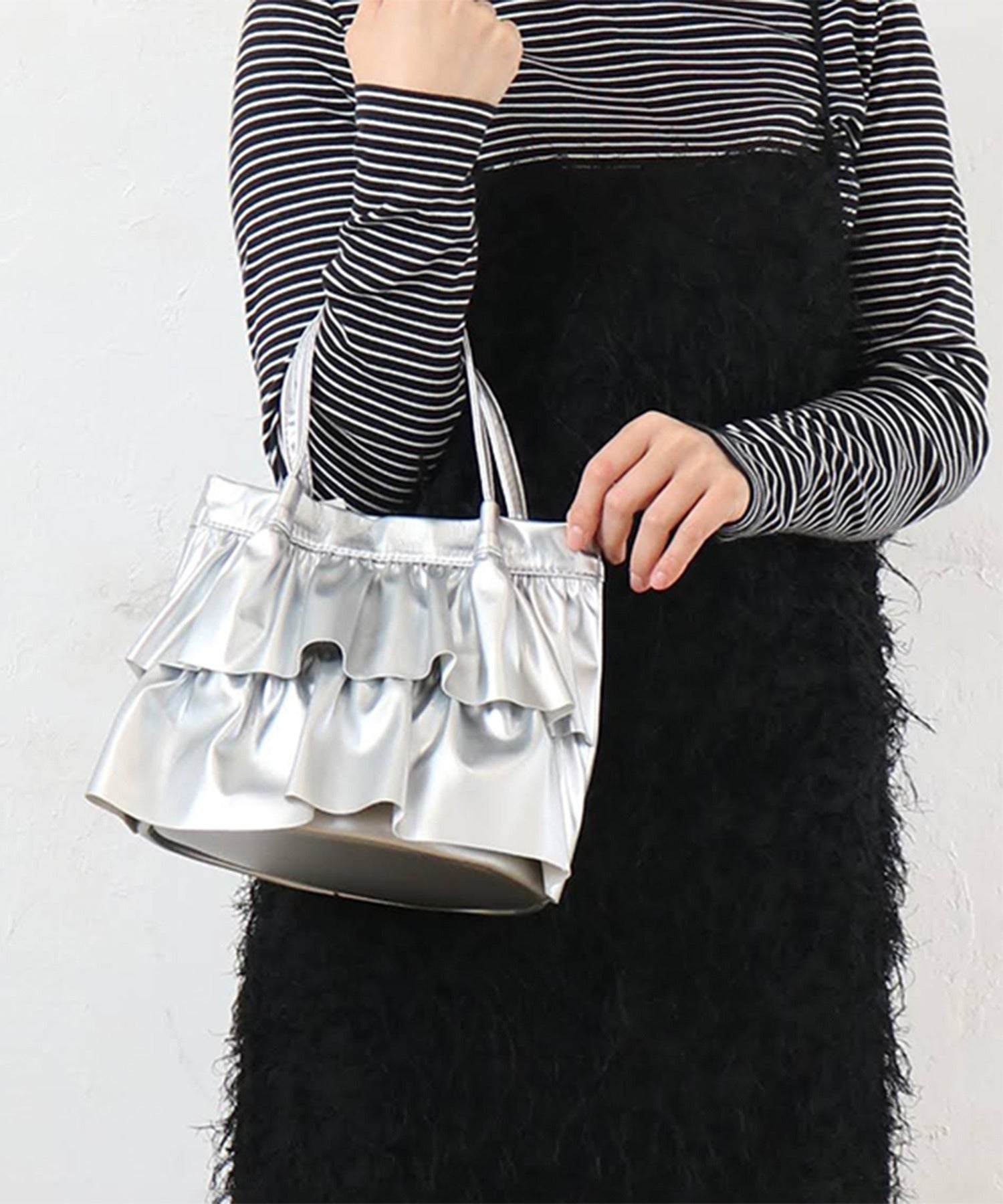 マガジンデモードシュシュ MAGASIN DE MODE Chou Chou ラッフルミディトート SNBD （シルバー） シルバー