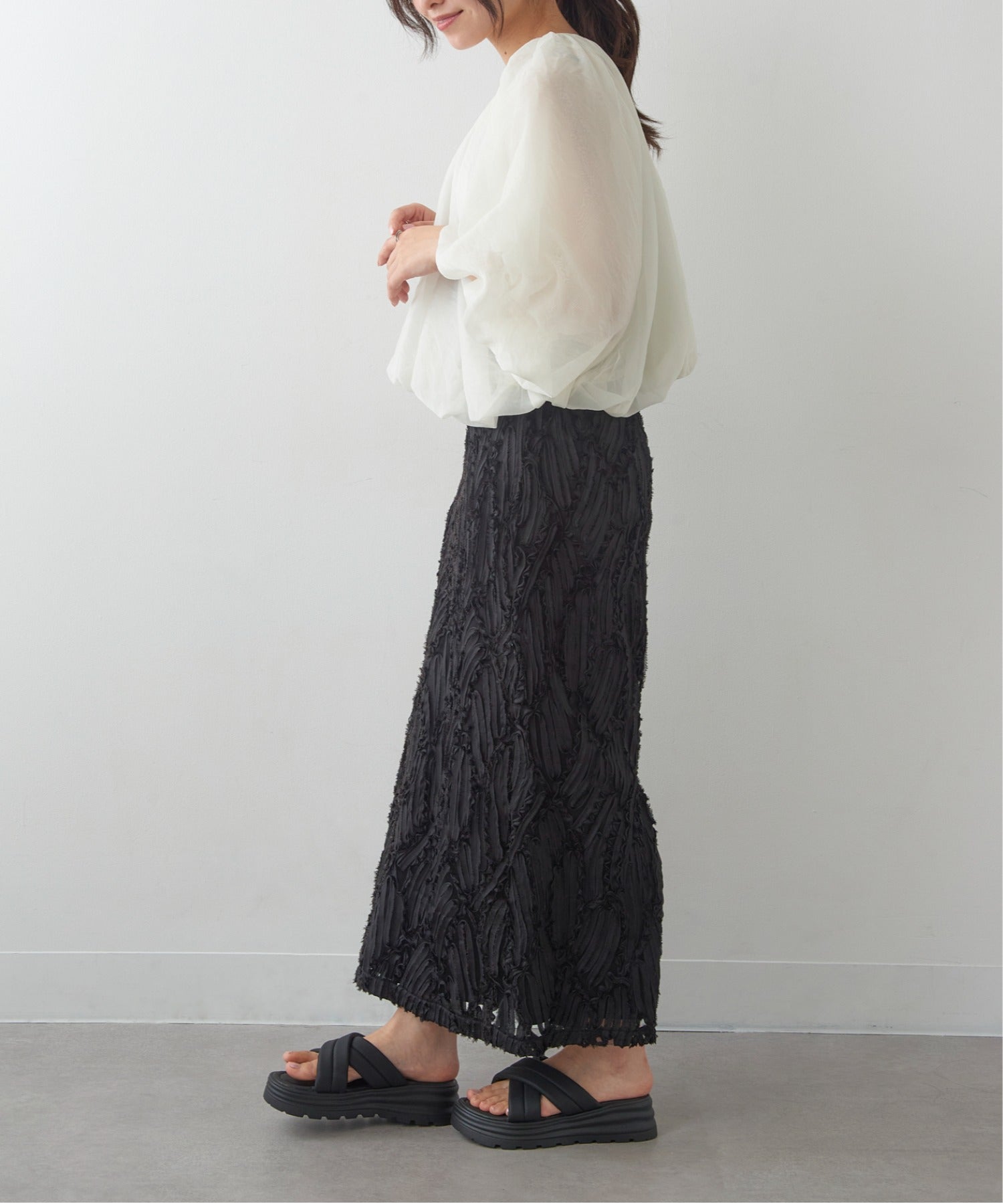 マガジンデモードシュシュ MAGASIN DE MODE Chou Chou フラットソールサンダル KNF127 （ブラック） ブラック