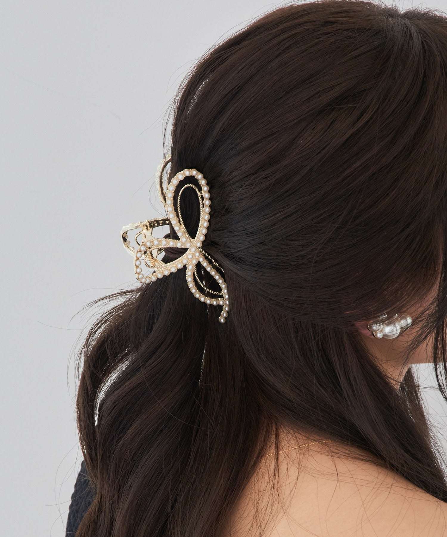 マガジンデモードシュシュ MAGASIN DE MODE Chou Chou パール ラインストーン リボンヘアクリップ OSWY （アイボリー） アイボリー