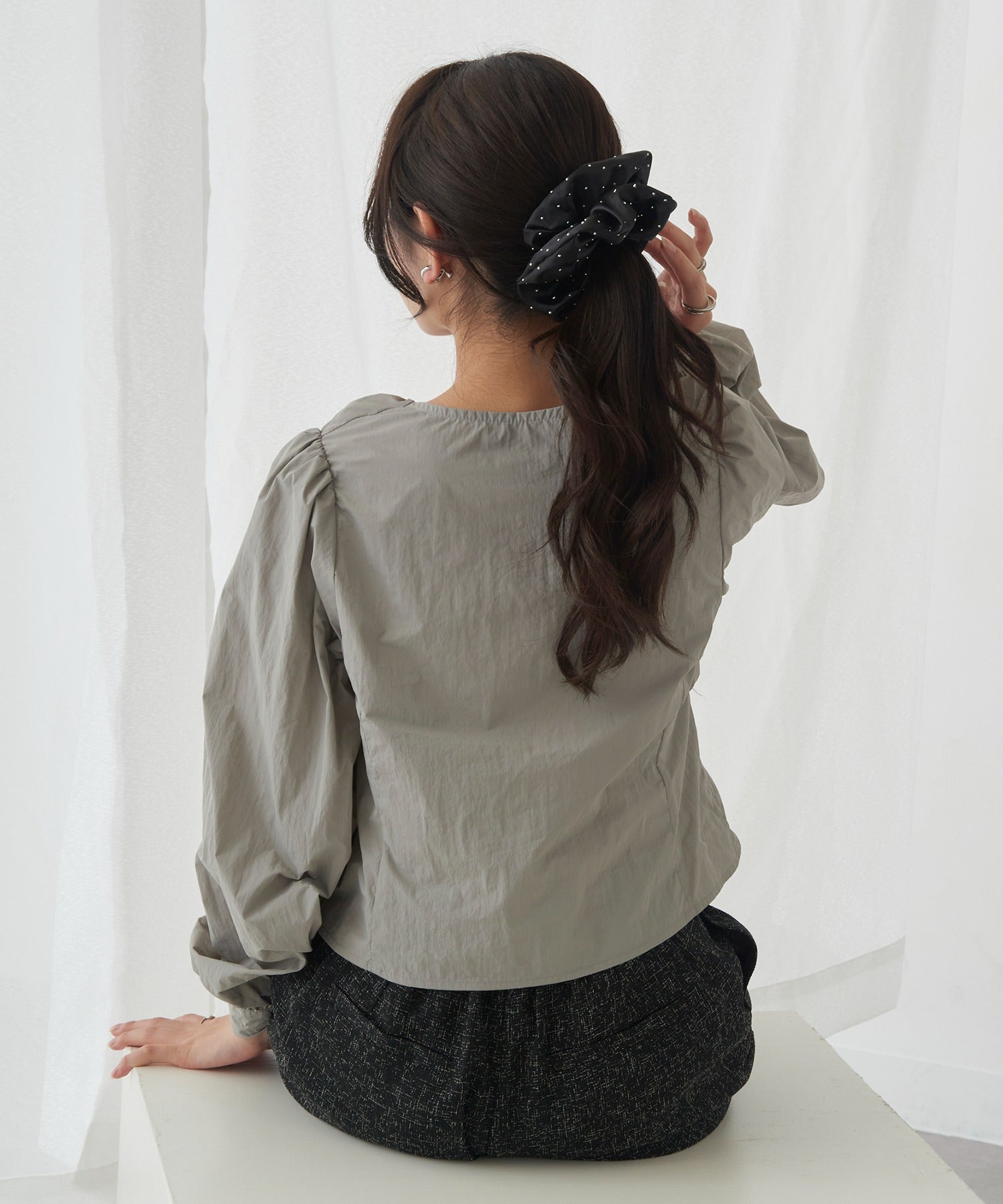 マガジンデモードシュシュ MAGASIN DE MODE Chou Chou シュシュ ドット柄 ビッグ カラー ヘアゴム ヘアポニー OSWY （ブラック） ブラック