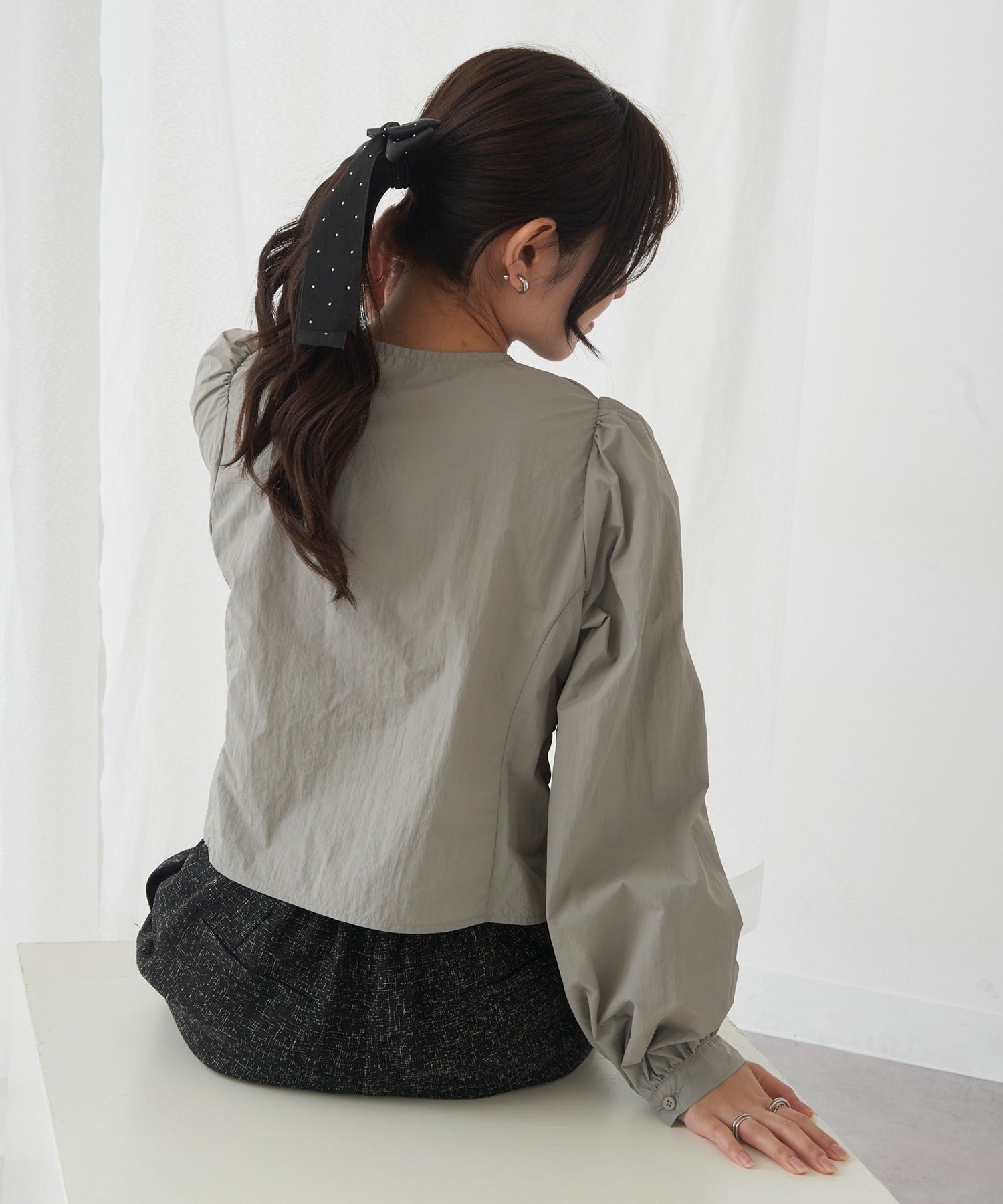 マガジンデモードシュシュ MAGASIN DE MODE Chou Chou ヘアゴム ダブル リボン オーガンジー ドット シアー シマー ロング ヘアポニー OSWY （ブラック） ブラック