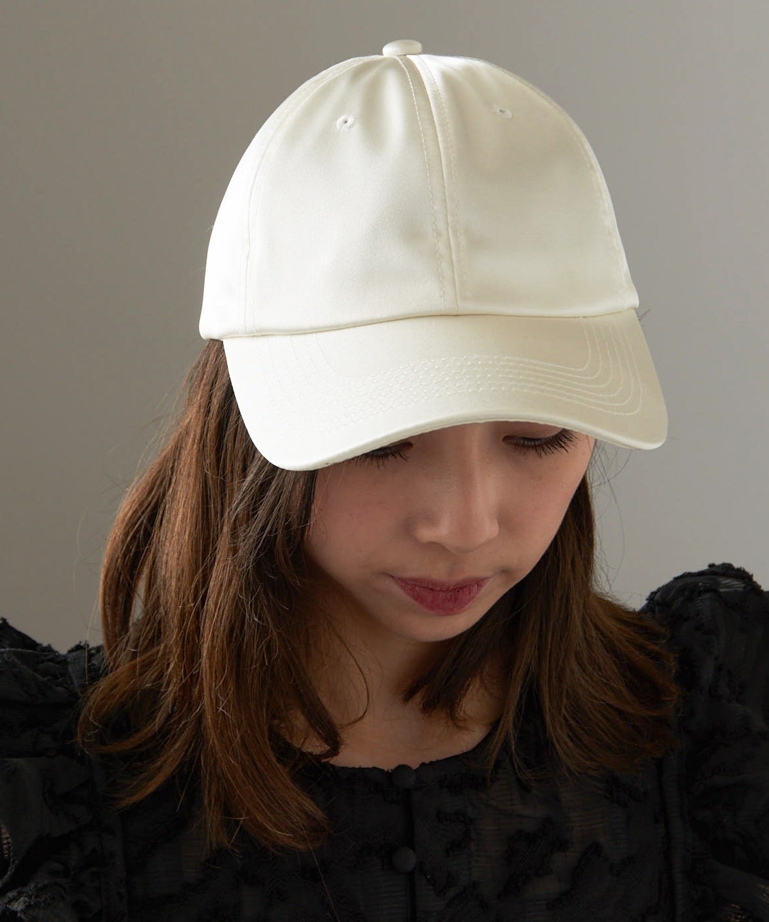 マガジンデモードシュシュ MAGASIN DE MODE Chou Chou サテンキャップ GLR （アイボリー） アイボリー