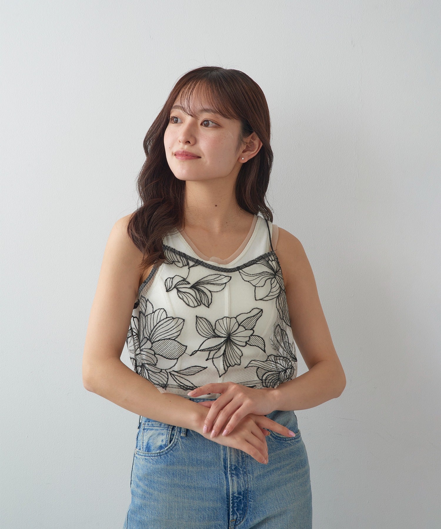 マガジンデモードシュシュ MAGASIN DE MODE Chou Chou チュール花柄刺繍ビスチェ XNN （ブラック） ブラック