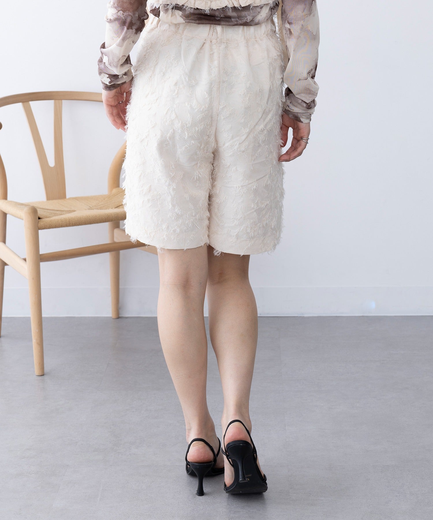 マガジンデモードシュシュ MAGASIN DE MODE Chou Chou フリンジジャカードショートパンツ trc （アイボリー） アイボリー