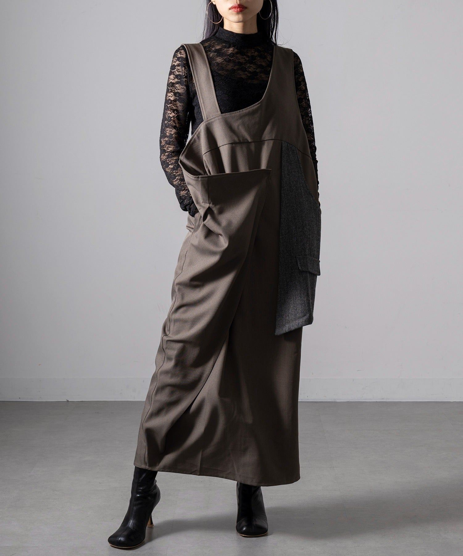 マガジンデモードオンジェナ MAGASIN DE MODE Onjna アシメショルダーラップワンピース trc （グレー） グレー