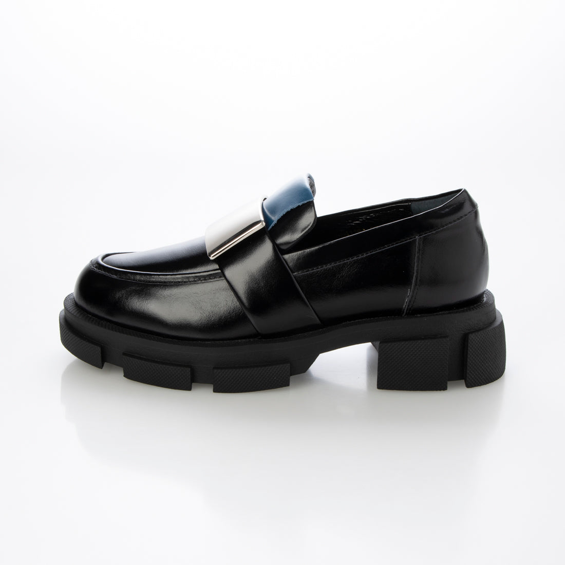 MANA Loafers