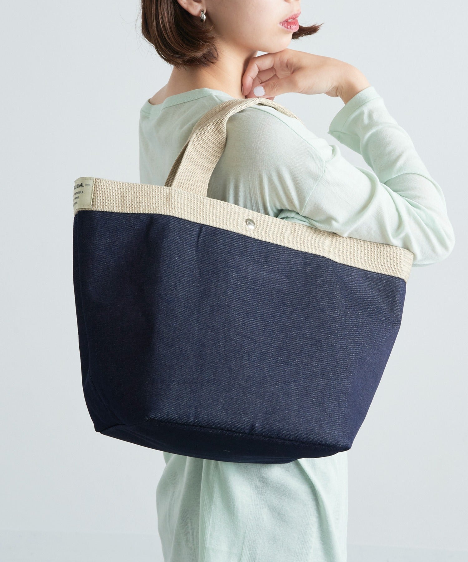 マガジンデモードエー MAGASIN DE MODE A ミニョントートラージ SNBD （ブルー） ブルー