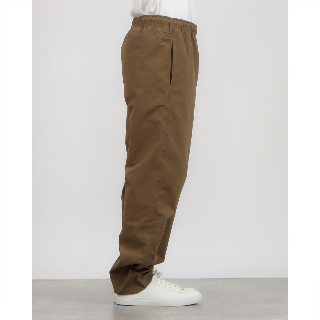 メイド MADE MADE メイド WARM UP NYLON PANTS ウォームアップナイロンパンツ （オリーブ） オリーブ