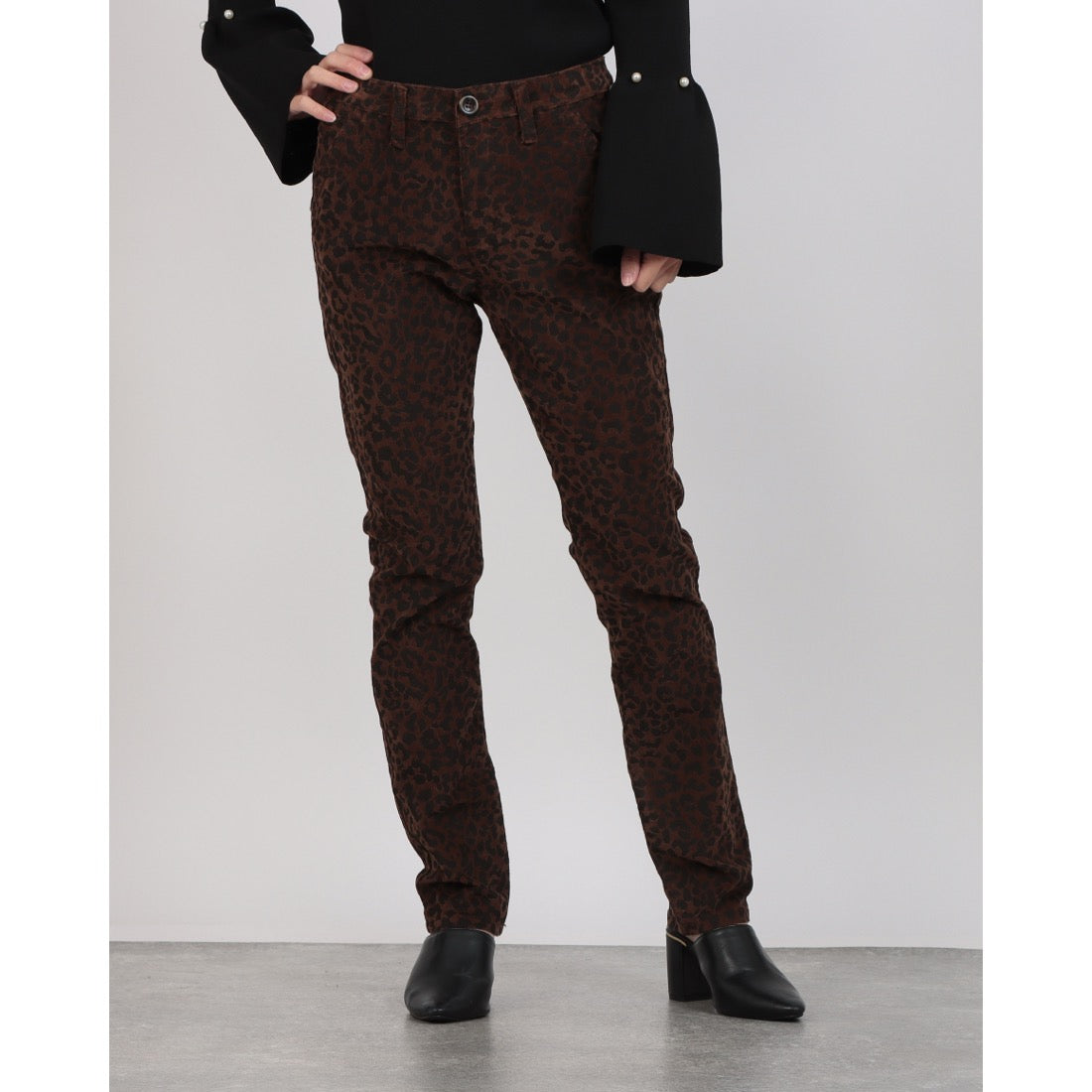 メゾンオナド MAISON ONADO レオパード柄コーデュロイパンツ （BROWN） BROWN