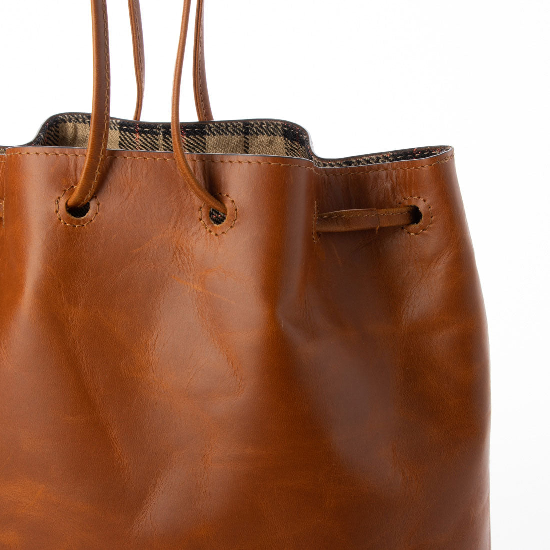 マドゥリ MADULI レザー巾着バッグ （BROWN） BROWN