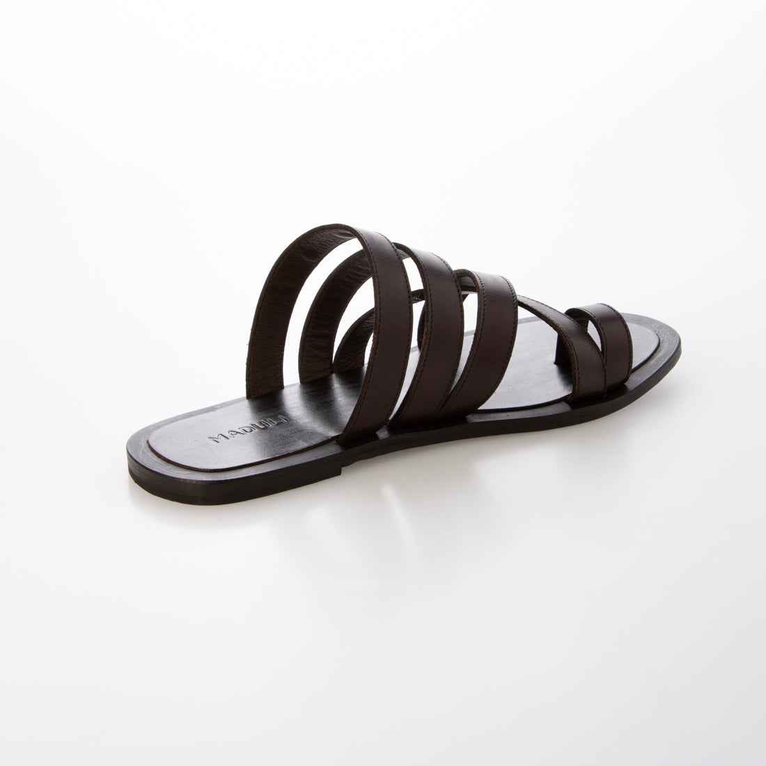 マドゥリ MADULI クロストングサンダル （DARK BROWN） DARK BROWN