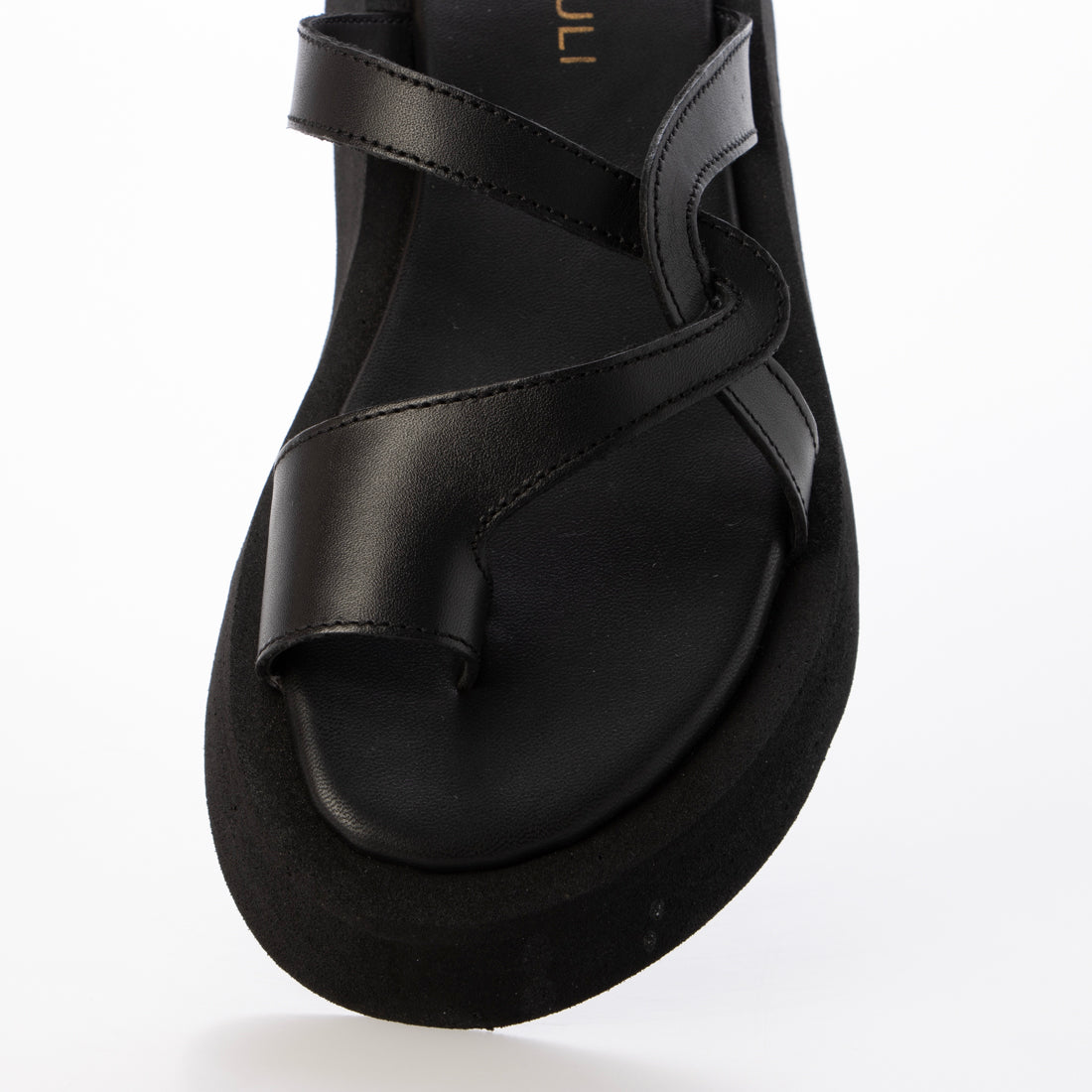 マドゥリ MADULI 厚底クロストングサンダル （BLACK） BLACK