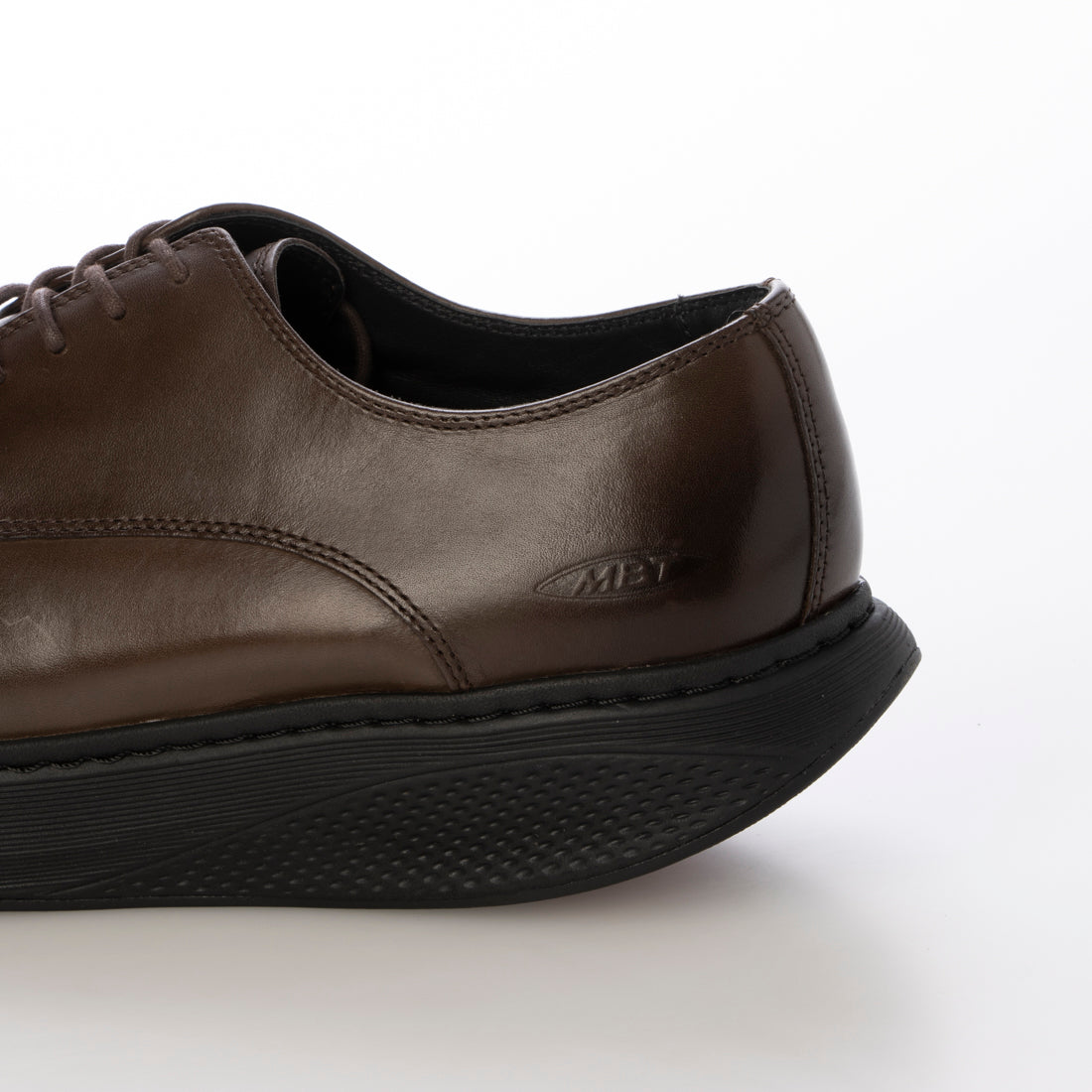 エムビーティー MBT KABISA 2 M DK BROWN （DK BROWN） DK BROWN