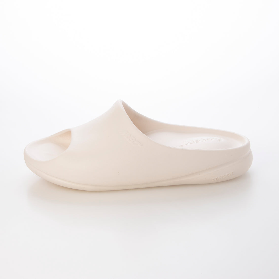 エムビーティー MBT SENSOR SANDAL M IVORY （IVORY） IVORY