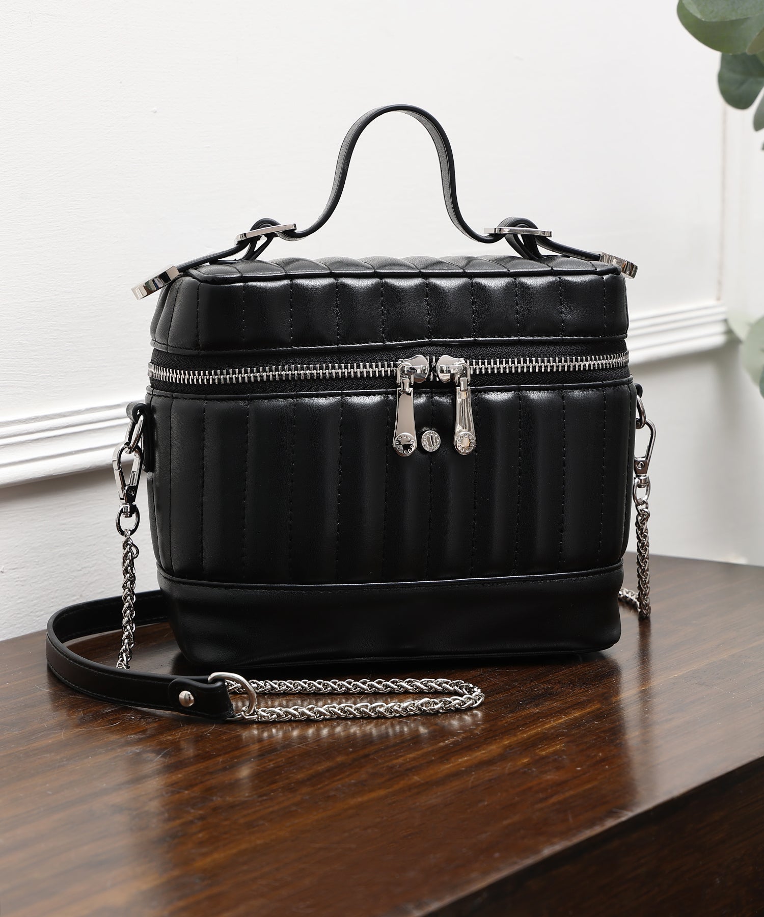 マーキュリーデュオ MERCURYDUO 縦キルティング バニティミニショルダーバッグ （BLK） BLK
