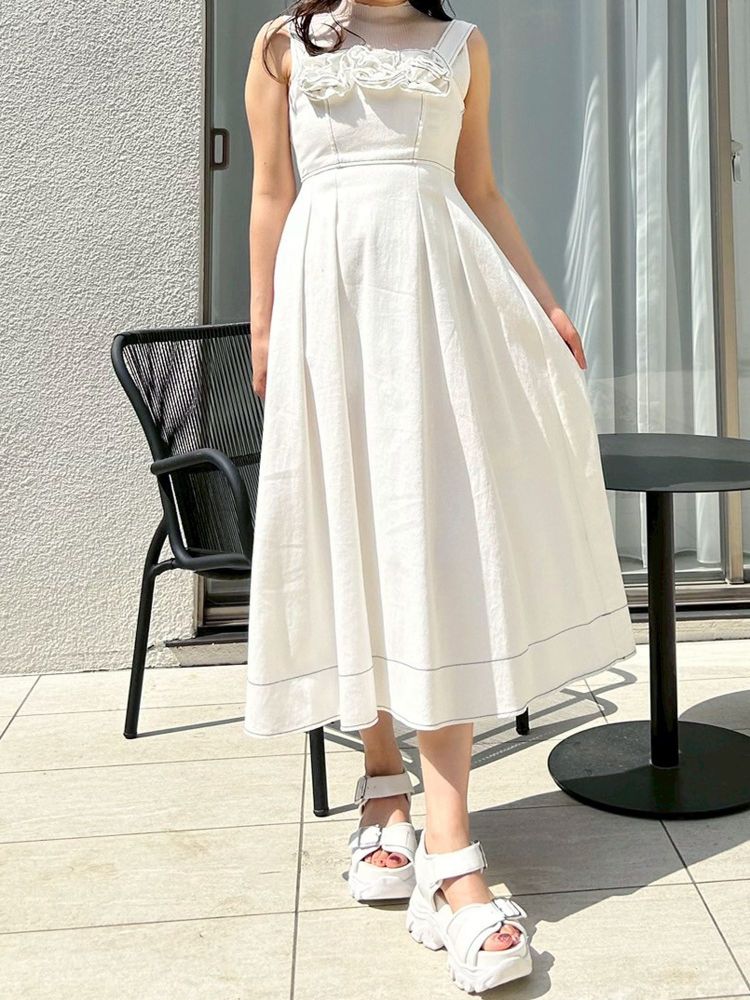 マーキュリーデュオ MERCURYDUO デニムフラワーモチーフジャンスカ （オフホワイト） オフホワイト