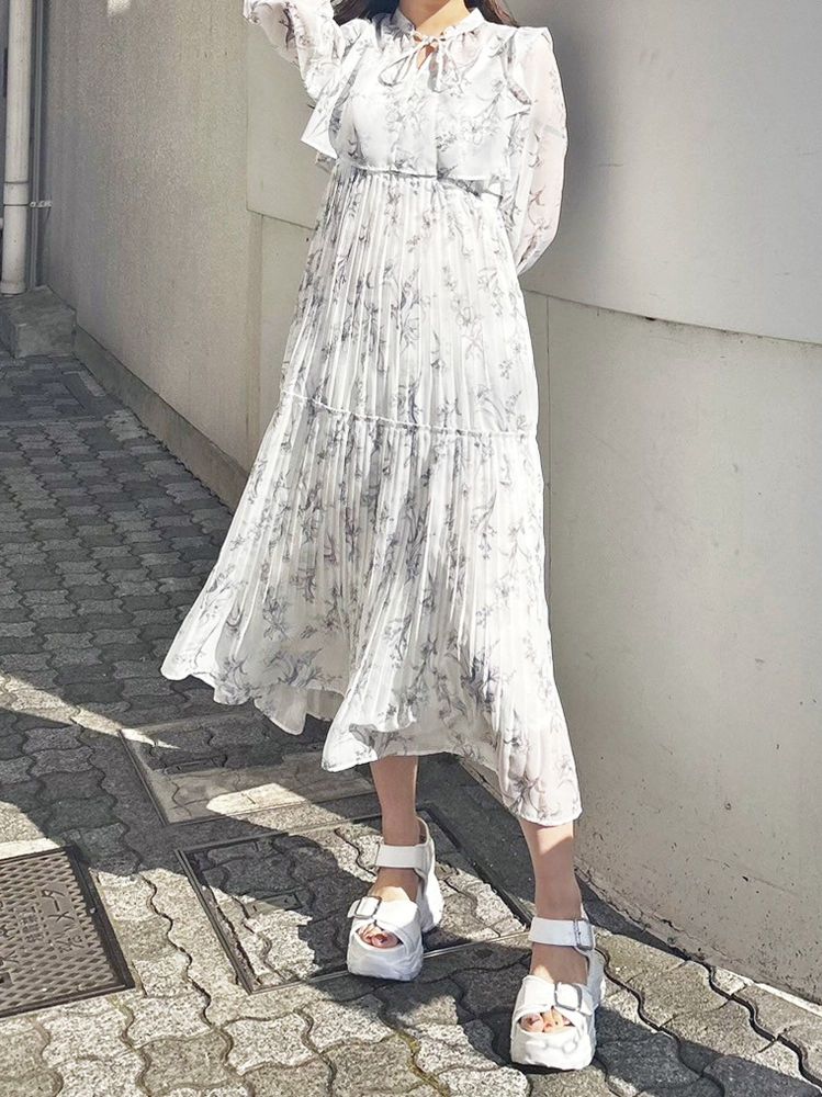 マーキュリーデュオ MERCURYDUO 花柄プリーツティアードワンピース （アイスブルー） アイスブルー