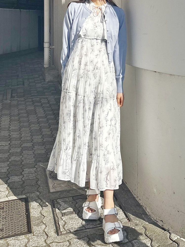 マーキュリーデュオ MERCURYDUO 花柄プリーツティアードワンピース （アイスブルー） アイスブルー