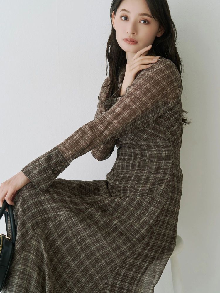 マーキュリーデュオ MERCURYDUO ツイストネックロングスリーブワンピース （ブラック） ブラック