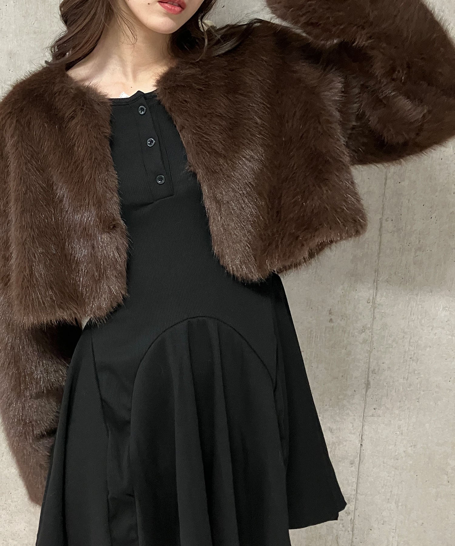 ミージェーン me Jane フェイクファーショート丈コート