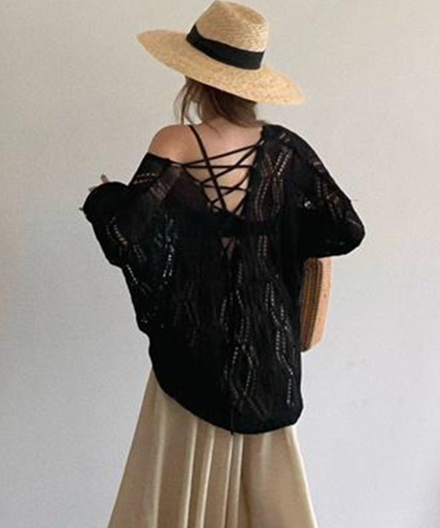 "me Jane Back Lace-Up Sheer Knit"